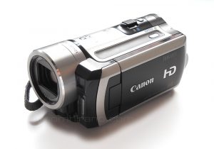 Canon ivis HF11 AVCHD digital video camera