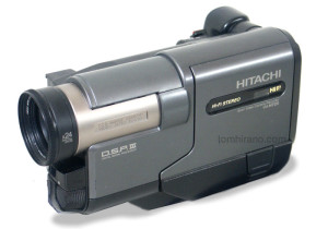 Hitachi VM-H720 8mm camcorder