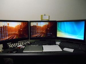 Three 22w2 monitors