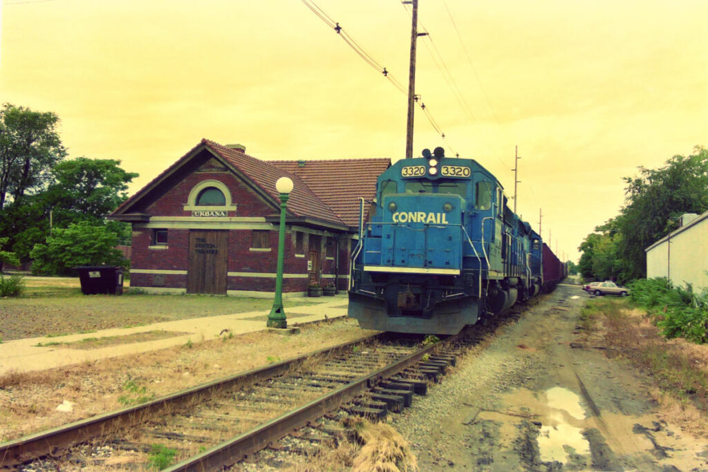 1995 Conrail at Urbana